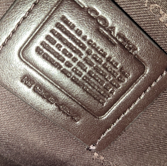 Coach Cassie Crossbody - Picture 13 of 16